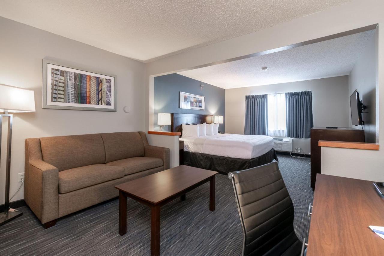Wingate By Wyndham Great Falls Bagian luar foto