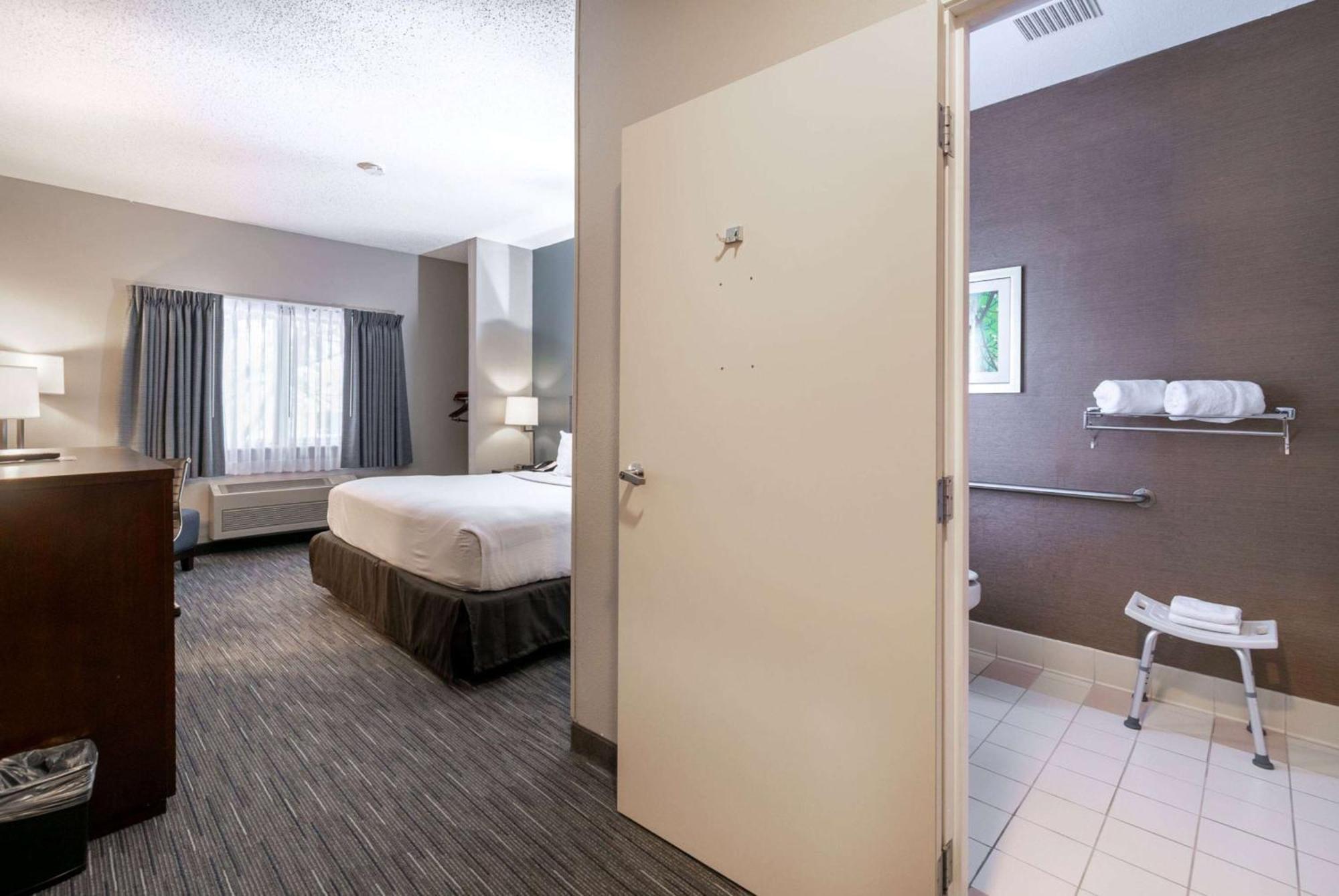 Wingate By Wyndham Great Falls Bagian luar foto